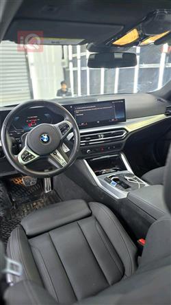 بی ئێم دەبڵیو i4